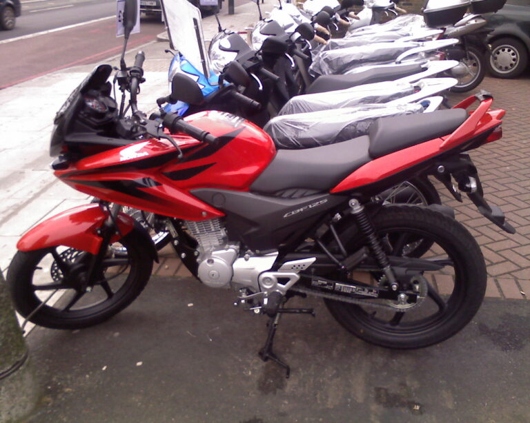 Honda_CBF125_2009