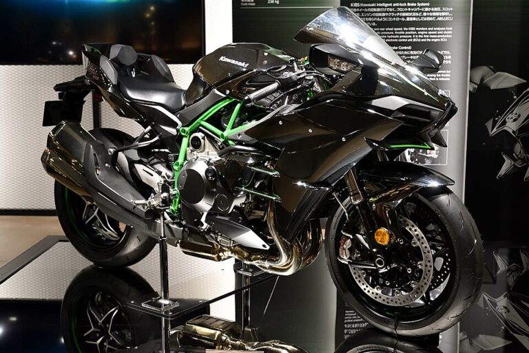 Kawasaki_Ninja_H2